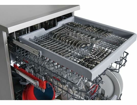 Lave-vaisselle Sharp QWNA1FF45DI en utilisation