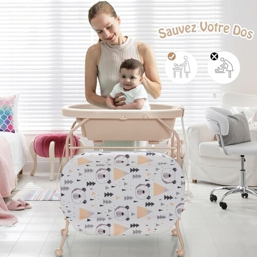 Femme utilisant une table à langer avec un bébé