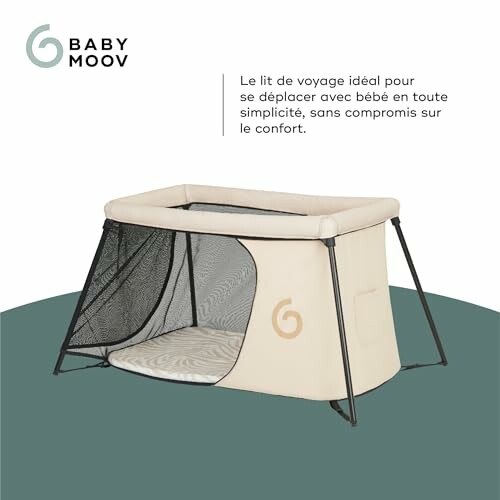 Lit de voyage Babymoov pour bébé, facile à déplacer.