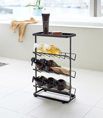 Organisateur de douche avec produits de bain