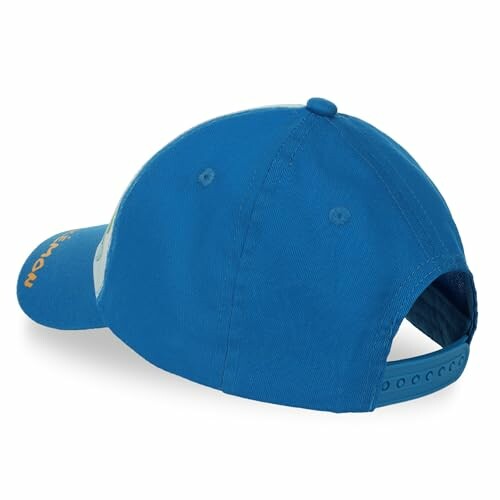 Casquette de baseball bleue vue de dos.