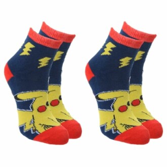 Chaussettes colorées avec Pikachu.