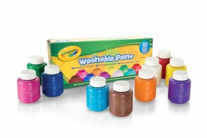 Ensemble de peintures lavables Crayola avec bouteilles colorées.