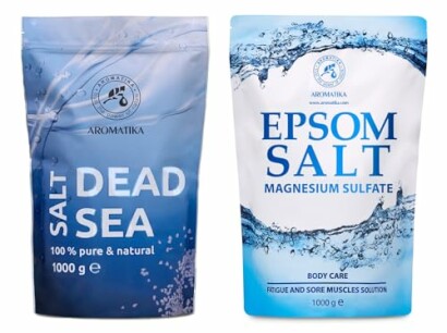 Deux sacs de sel : sel de la mer Morte et sel d'Epsom.