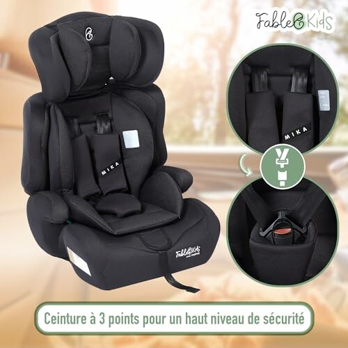 Siège auto pour enfant avec ceinture de sécurité à trois points