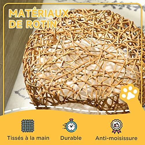 Fauteuil en rotin naturel avec caractéristiques tissé à la main, durable et anti-moisissure.