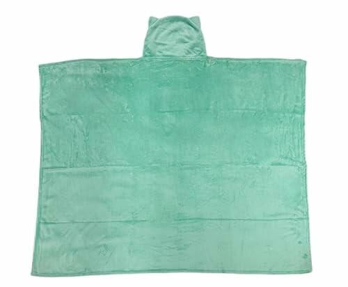 Couverture verte avec capuche.