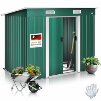 Abri de jardin en métal vert avec outils et plantes.