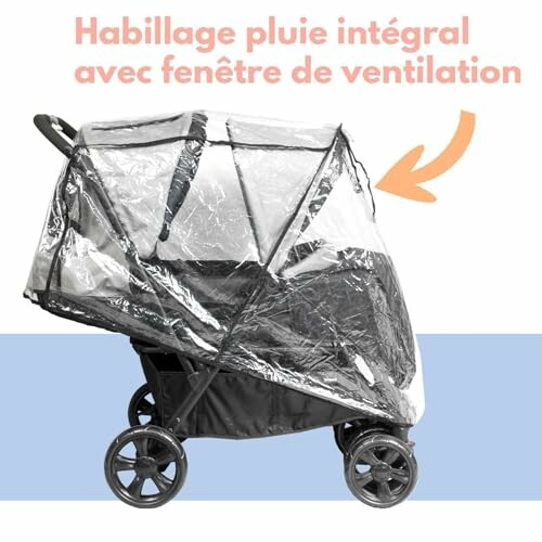 Landau avec habillage pluie et fenêtre de ventilation.