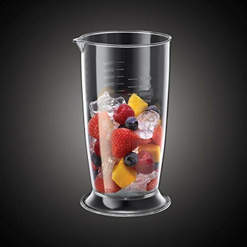 Tasse à mesurer avec fruits et glace