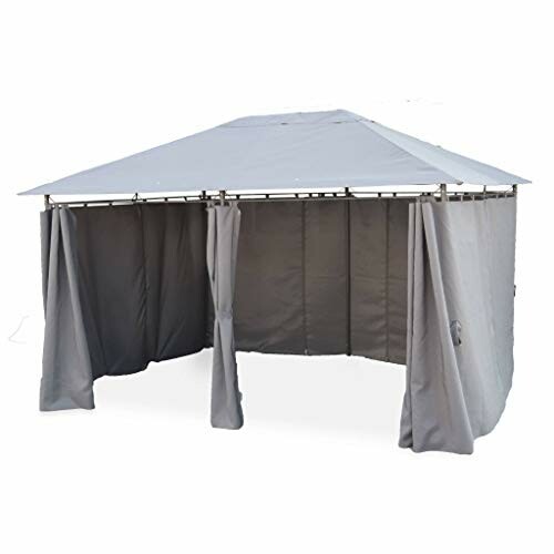 Pavillon extérieur avec rideaux gris
