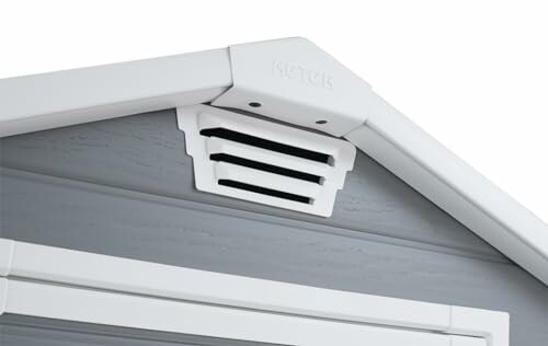 Gros plan sur une ventilation de cabanon d'extérieur