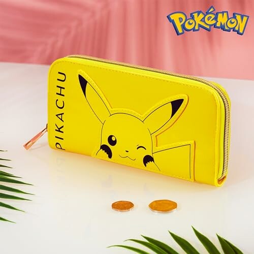 Portefeuille jaune Pikachu avec des pièces