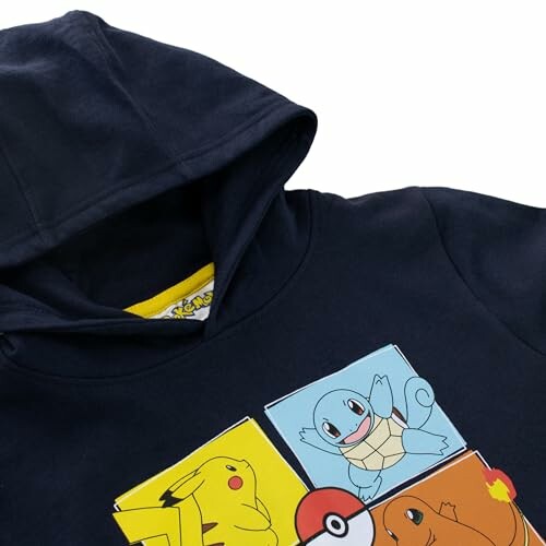 Sweat à capuche avec personnages Pokémon.
