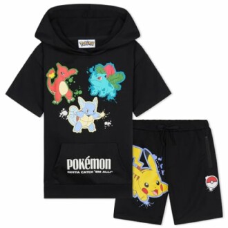 Ensemble de vêtements pour enfants avec personnages Pokémon.