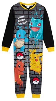 Pyjama avec personnages Pokémon Pikachu, Salamèche, Bulbizarre et Carapuce