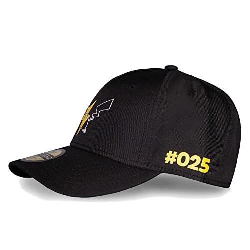 Casquette noire avec logo Pikachu et numéro 025.