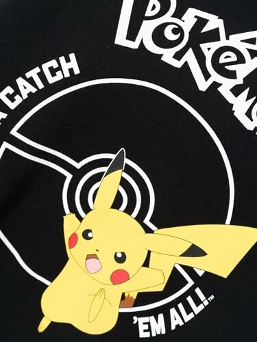 Pikachu sur fond de logo Pokémon
