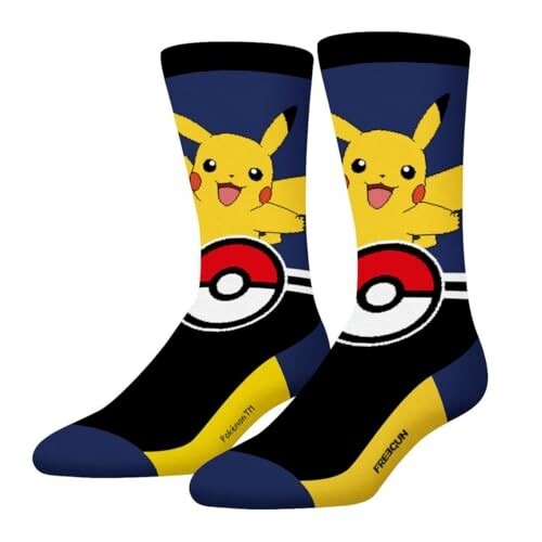 Chaussettes avec Pikachu et Pokéball