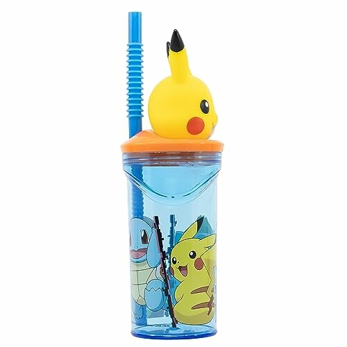 Gobelet bleu avec Pikachu et Carapuce