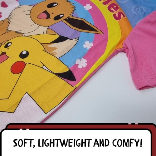 T-shirt avec des personnages de Pokémon, doux et confortable.