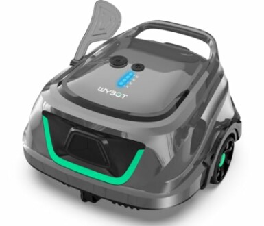 Aspirateur robot pour piscine sur fond blanc.