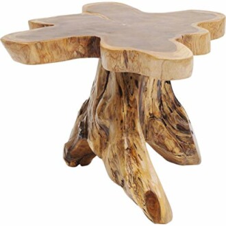 Table rustique en bois avec forme organique et base sculptée.