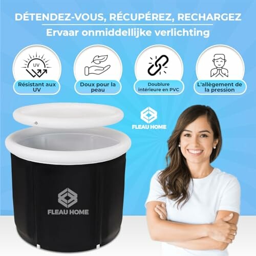Femme souriante à côté d'un spa portable avec caractéristiques en surbrillance
