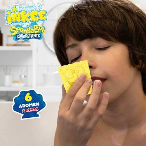 Enfant appréciant un produit de bain Bob l'éponge.
