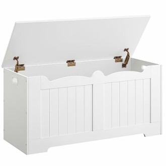 Banc de rangement blanc avec couvercle ouvert.