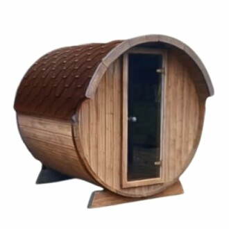 Sauna en forme de tonneau en bois.