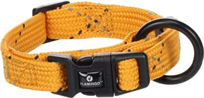 Collier pour chien jaune avec boucle noire.